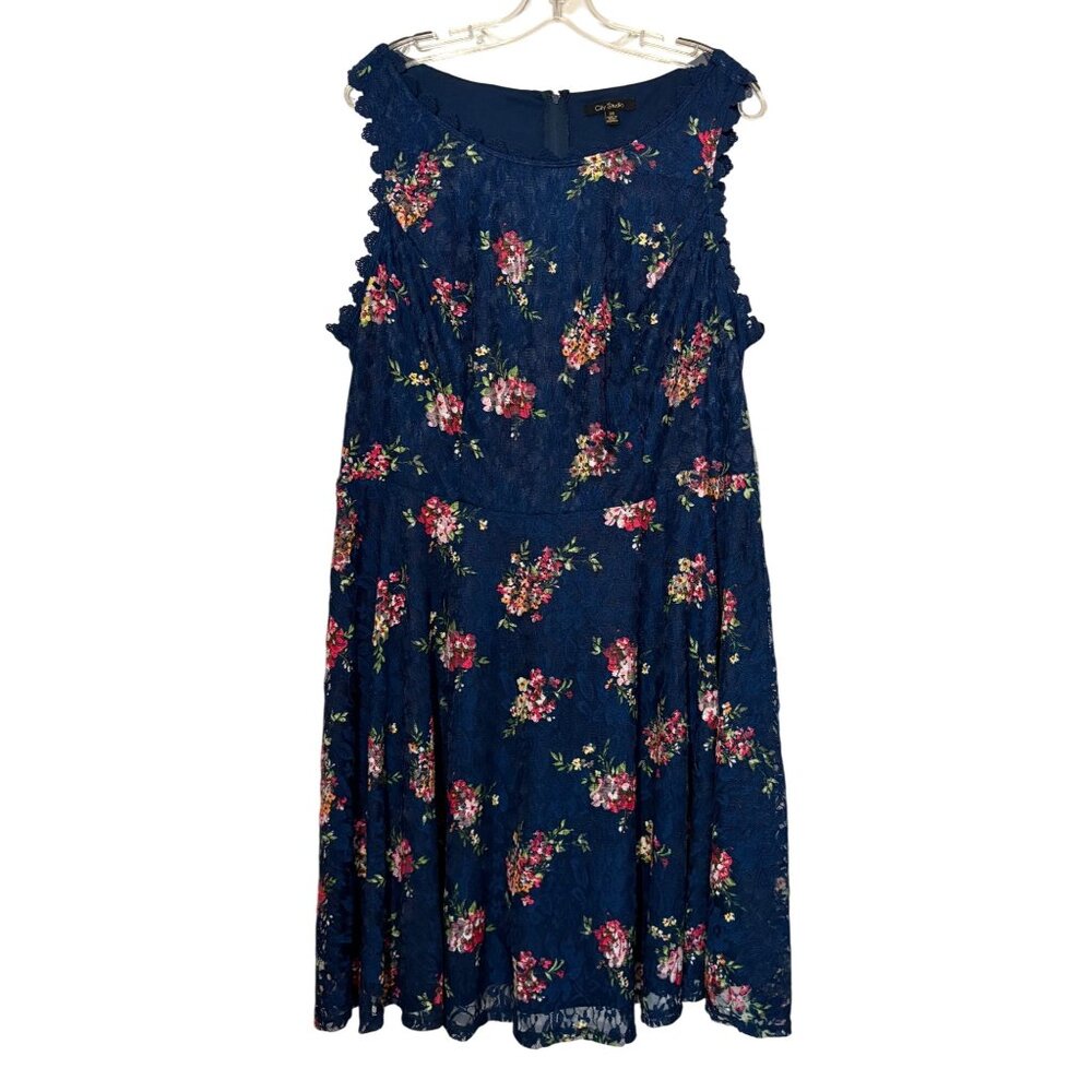 City Studio Blue Floral Lace Sleeveless Dress Scalloped Edges Back Zip Size 20